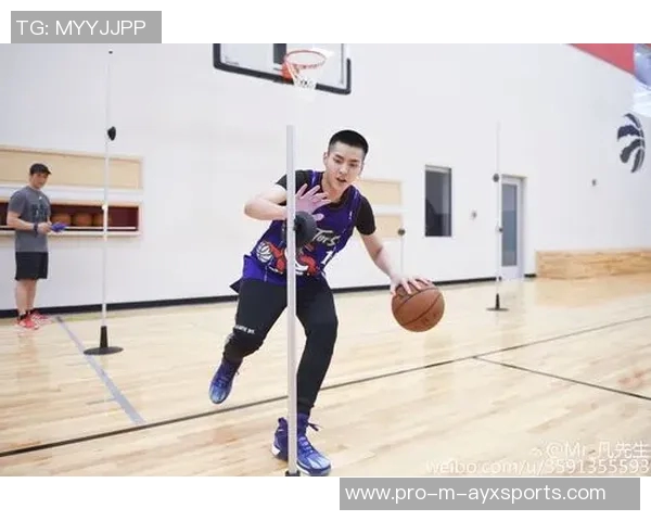 篮球明星的篮球服时尚潮流解析与穿搭技巧分享 篮球明星的篮球服时尚潮流解析与穿搭技巧分享